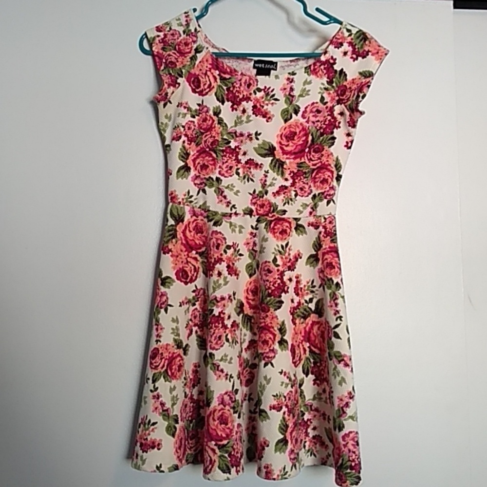 Size small dress with flower patterns